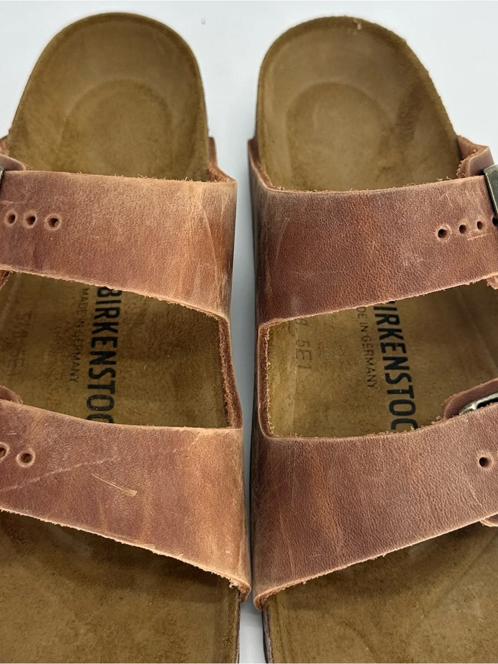 Birkenstock Arizona Cognac Oiled Leather Sandals Men’s 9 Regular Fit EU 42